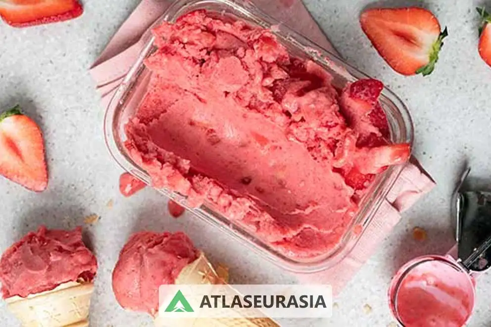 اسانس توت فرنگی