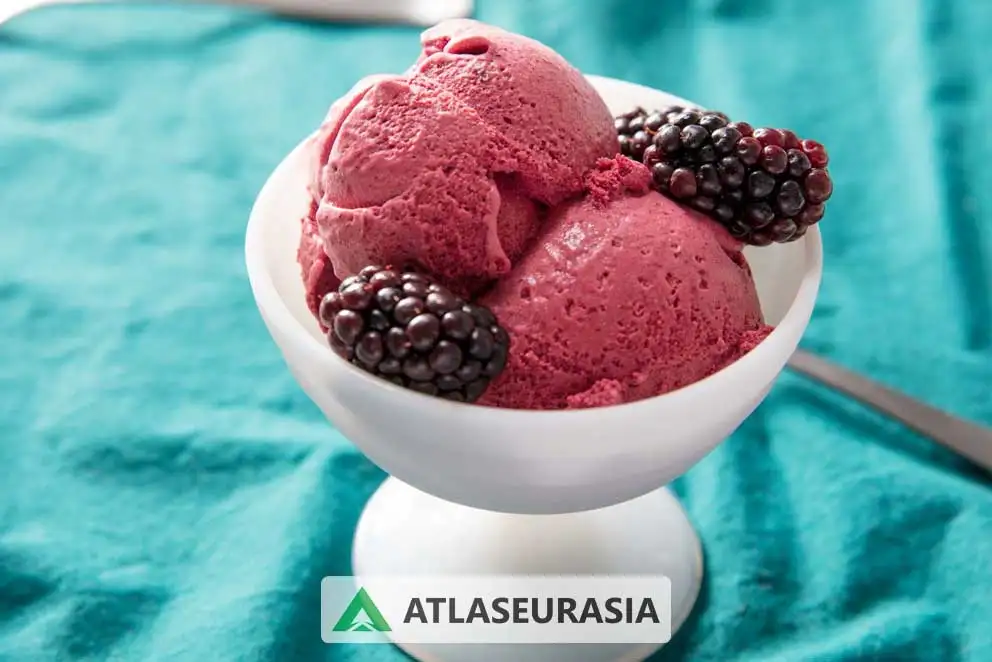 اسانس شاه توت