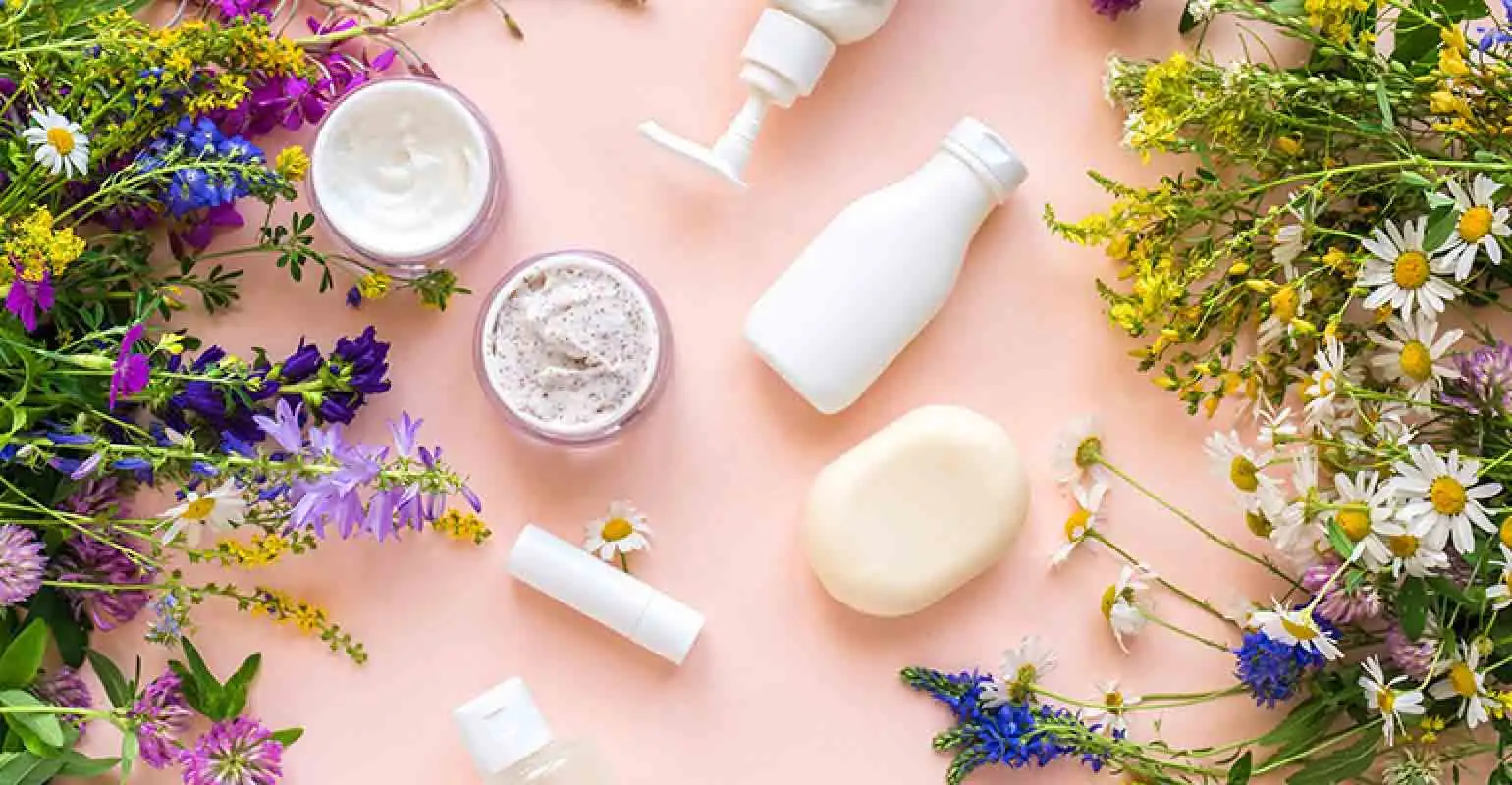 اسانس محصولات آرایشی